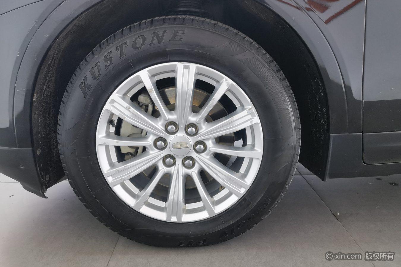 Cadillac XT5 2018 28E