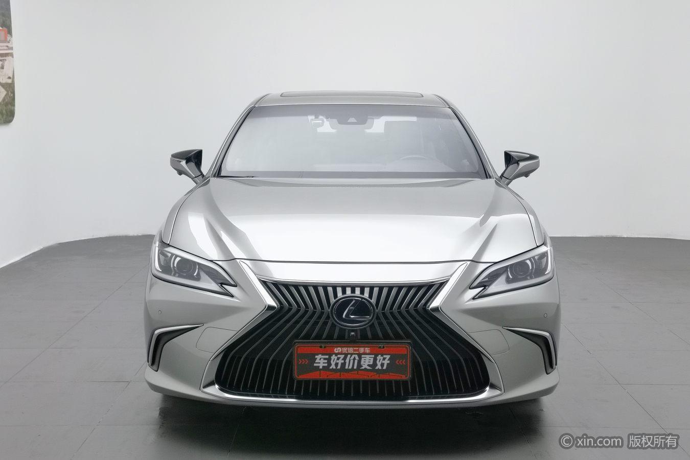 Lexus ES id 4479318 из Китая 18