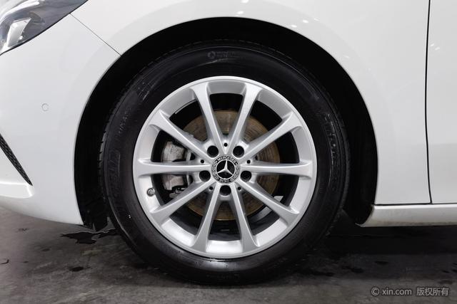 Mercedes-Benz B-Class 2022 B 200 — фото 8