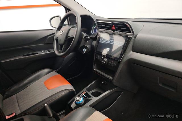 Baic New Energy EC 2018 Белый из Китая, фото 4