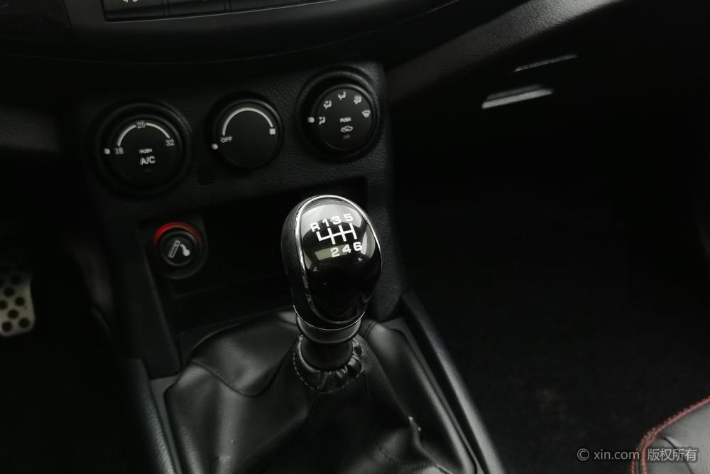 Landwind X8, фото 15