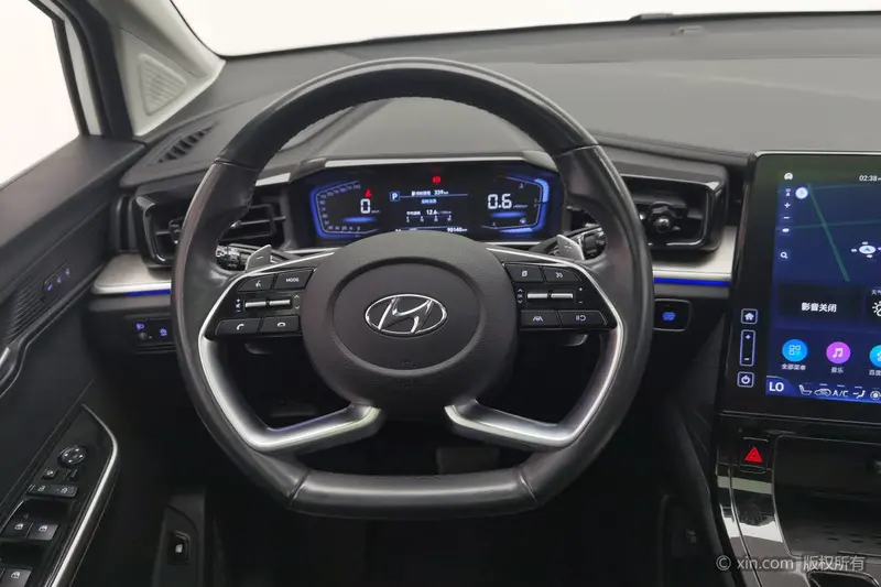 Hyundai Custin — фото 9
