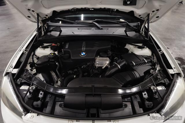 BMW X1 2015 s Drive 18i — фото 5