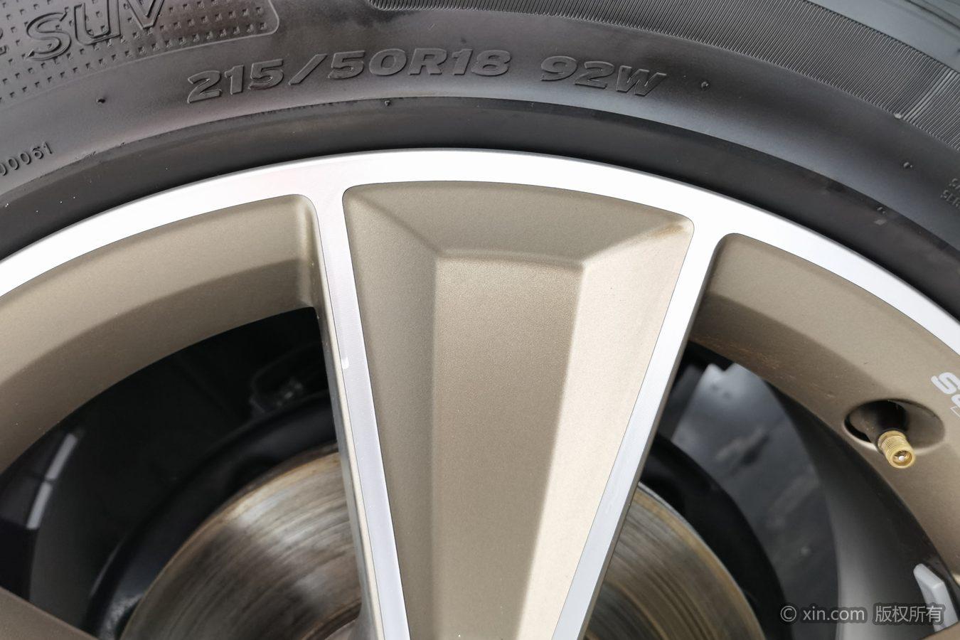 Audi Q2L 2022 35 TFSI Fashion