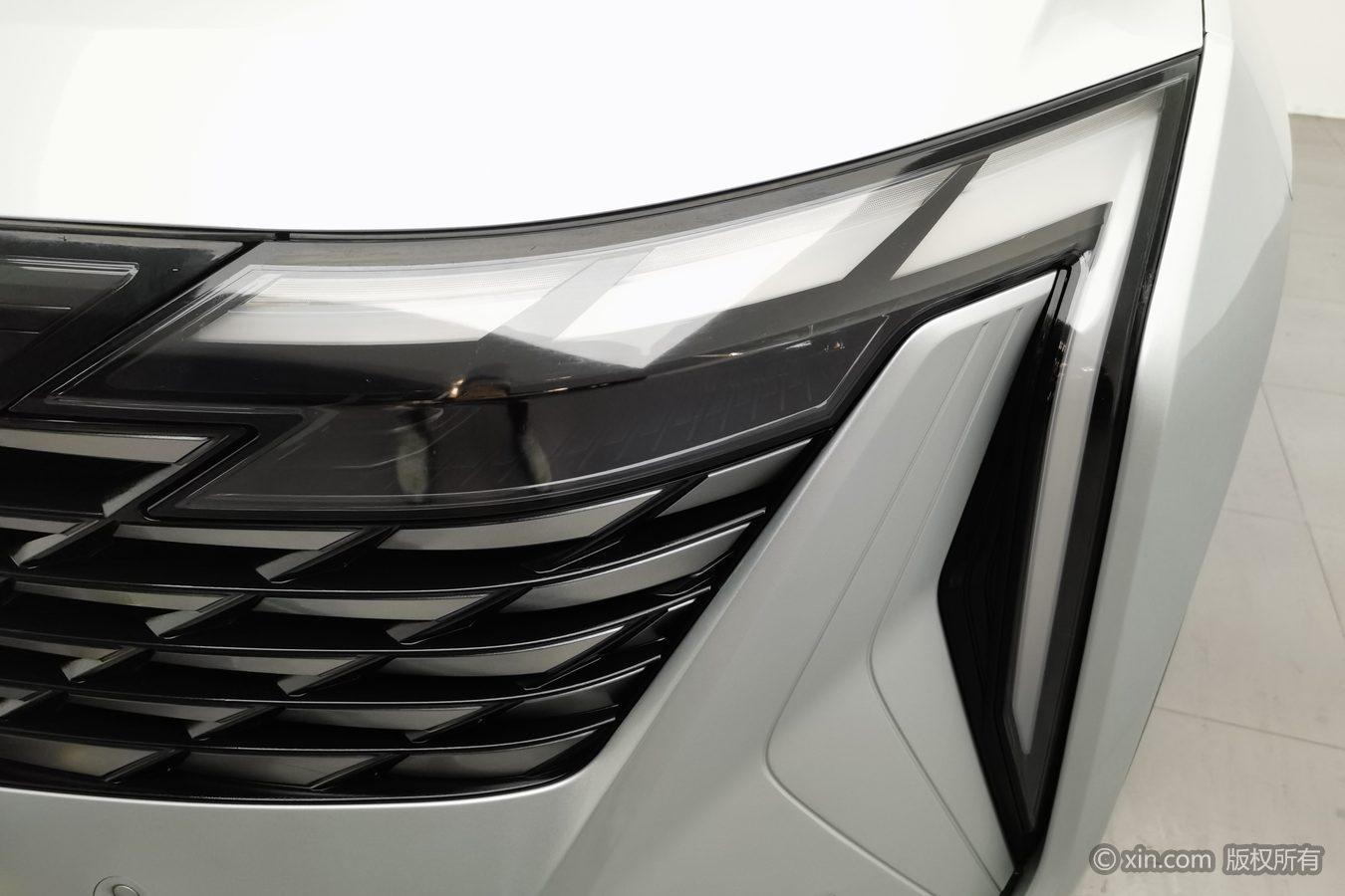 Geely Boyue L L 2023 1.5TD DCT Luxury