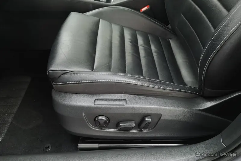 Skoda Superb — фото 13