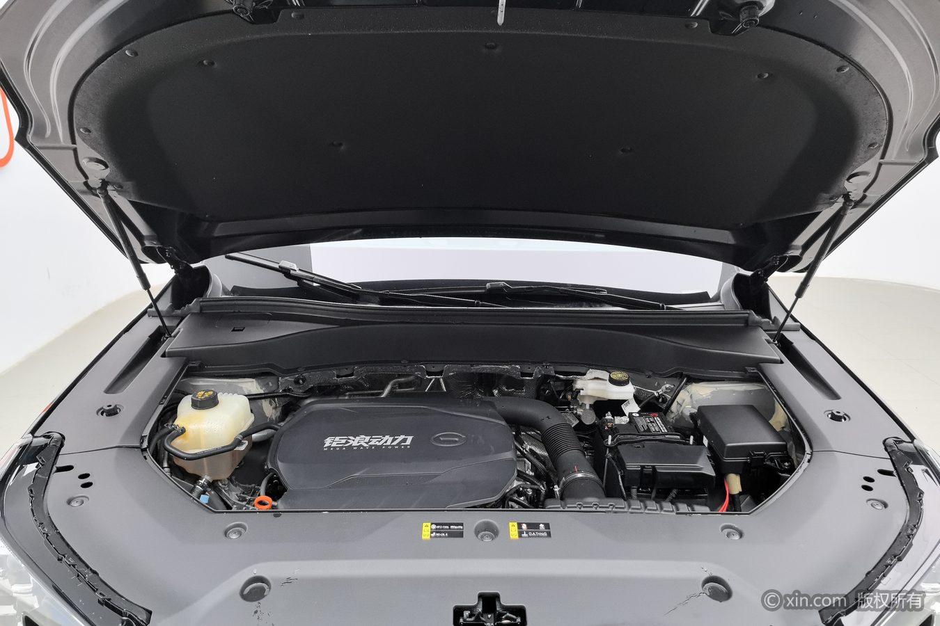 GAC GS8 2025 2.0TGDI 5 мест Luxury