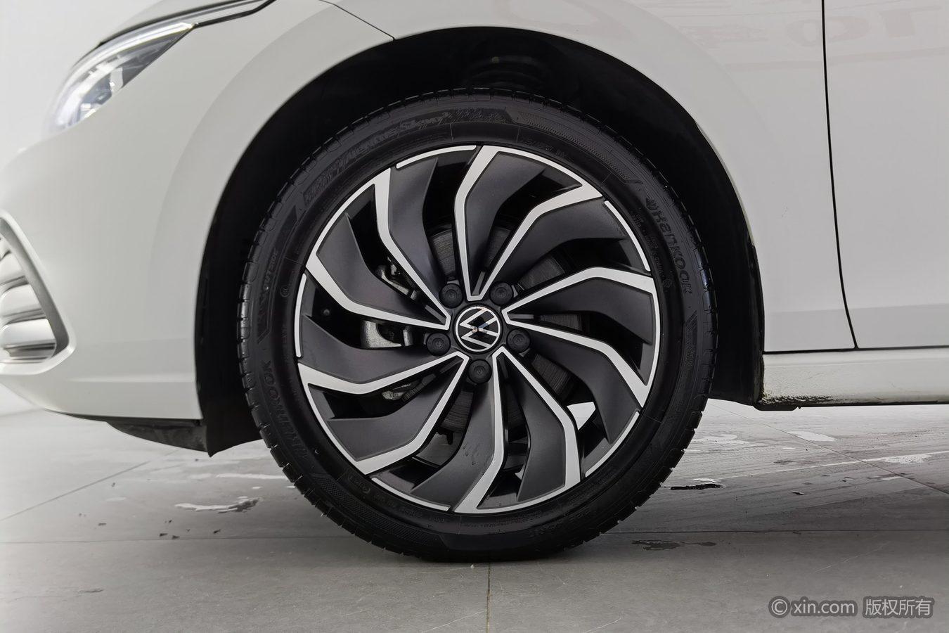 Volkswagen Golf 2023 280TSI DSG Pro