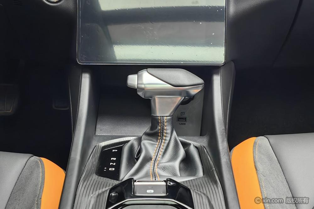 Dongfeng Aeolus Yixuan GS, фото 14