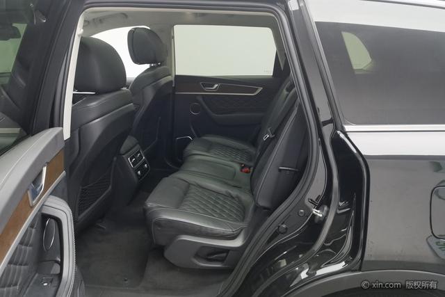 Red flag HS7 id 3775624 из Китая 10