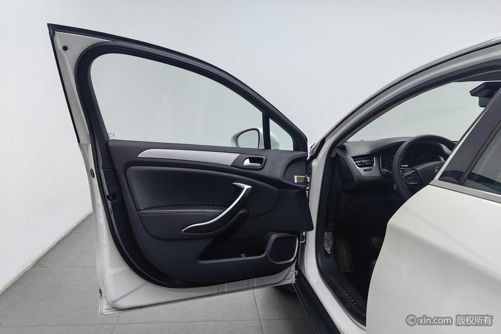 Citroën C5, фото 21