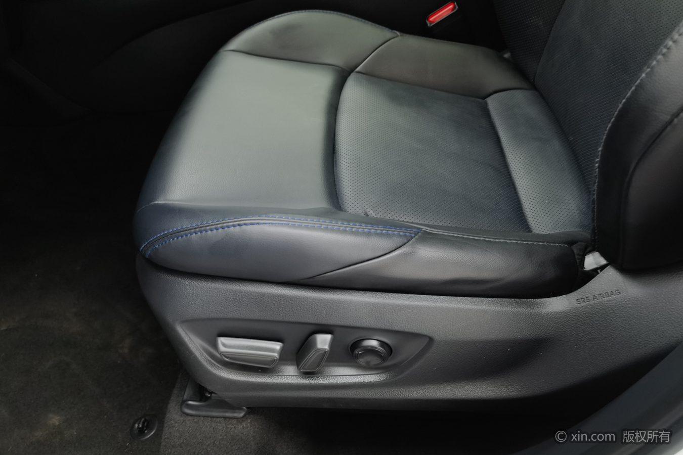 Toyota C-HR id 4437459 из Китая 23