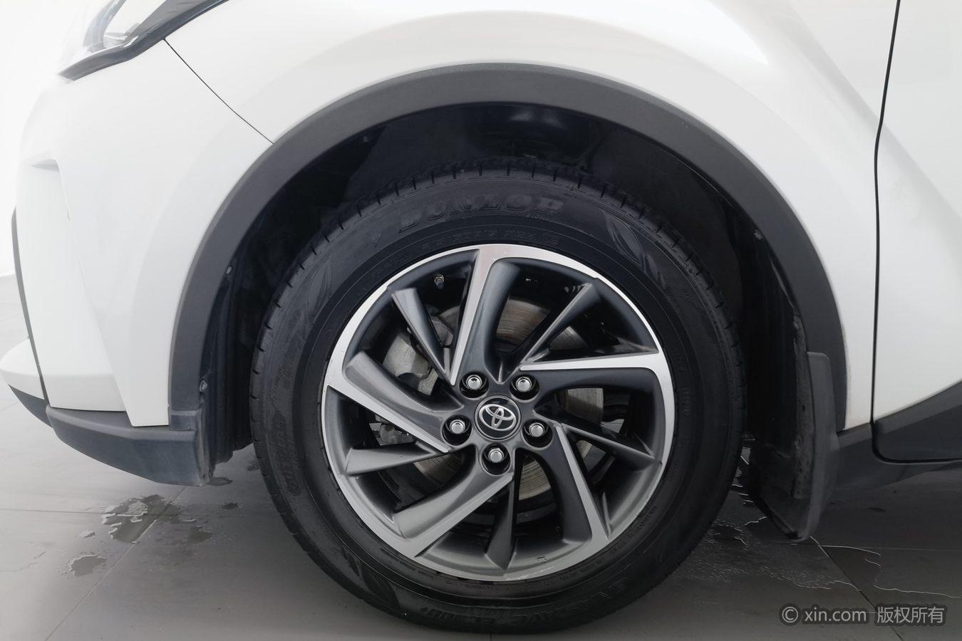 Toyota C-HR id 4437459 из Китая 24
