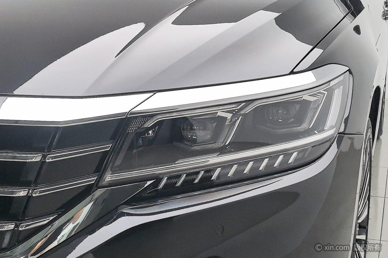 Volkswagen Passat 2021 330TSI Luxury