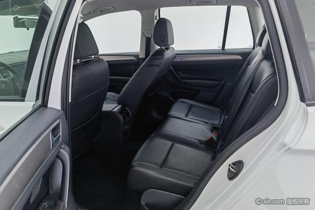 Volkswagen Golf Sportsvan 2016 1.6 L ATComfort — фото 19