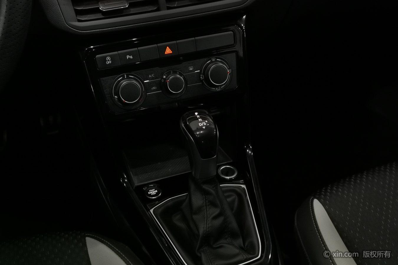 Volkswagen Exploring the shadow id 4451515 из Китая 21