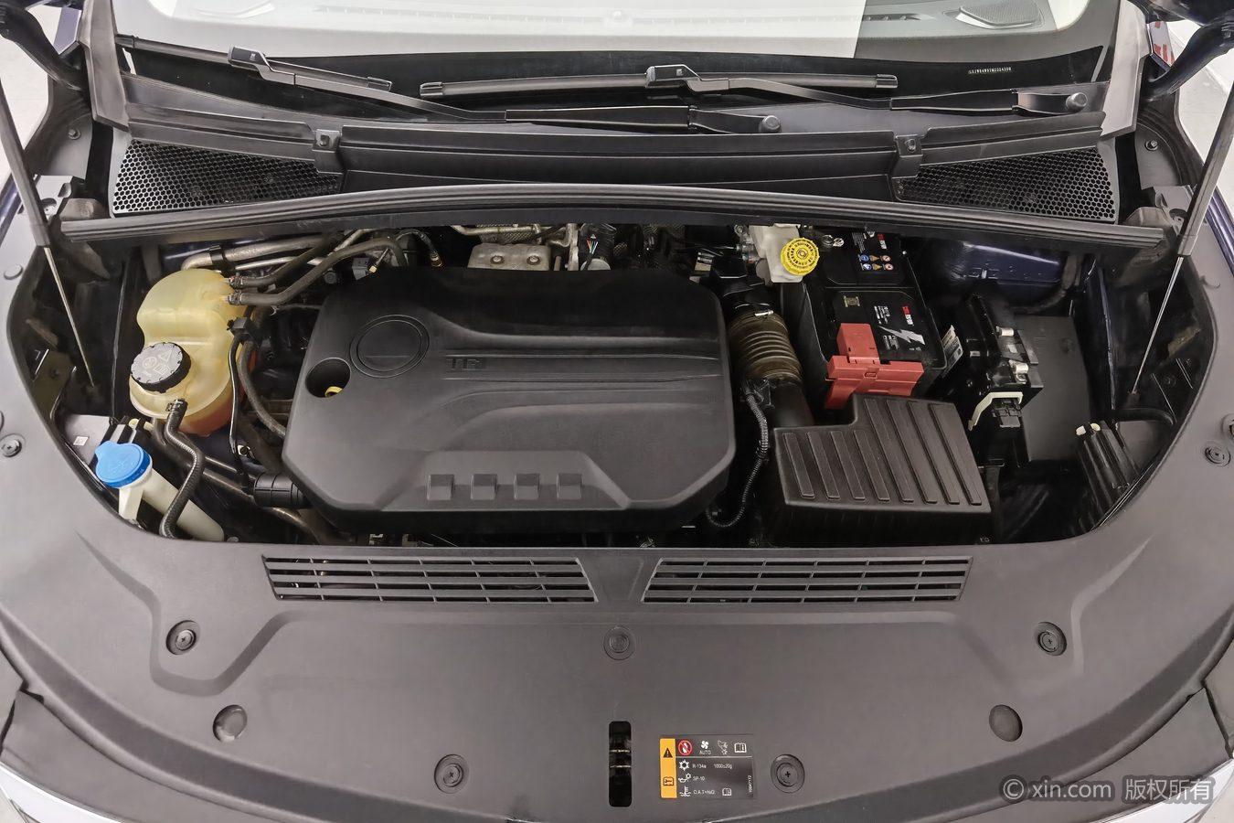 Roewe iMAX8 2022 400TGI