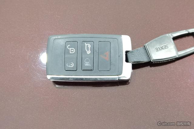 Jaguar XFL id 3837565 из Китая 12