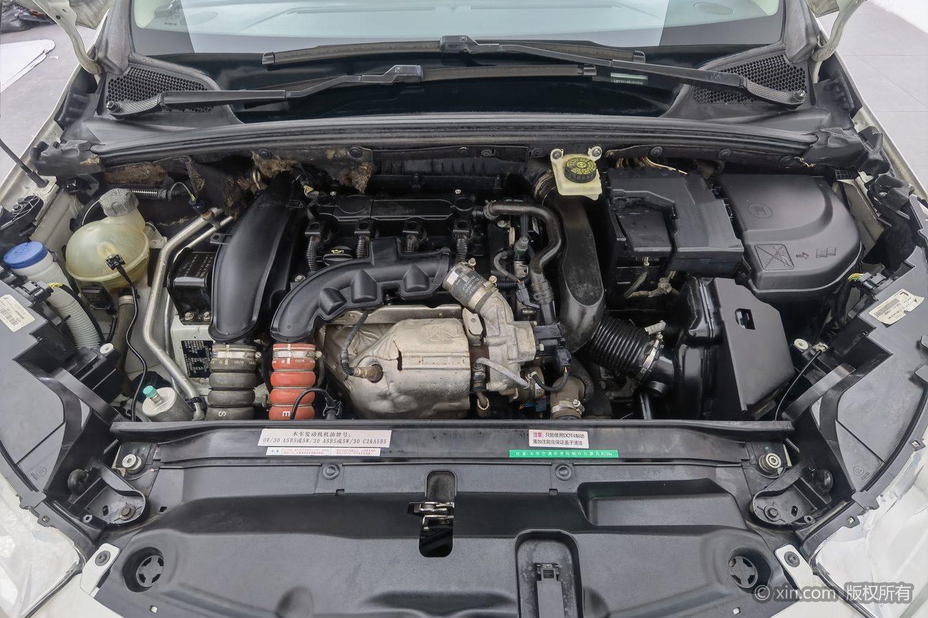 Citroen C4L 2014 1.6THP AT