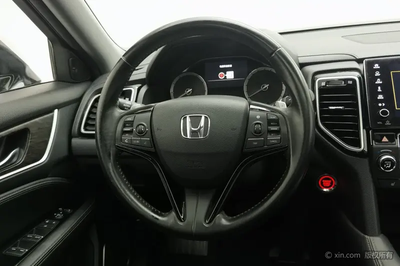 Honda UR-V 370 TURBO 2 WD — фото 9