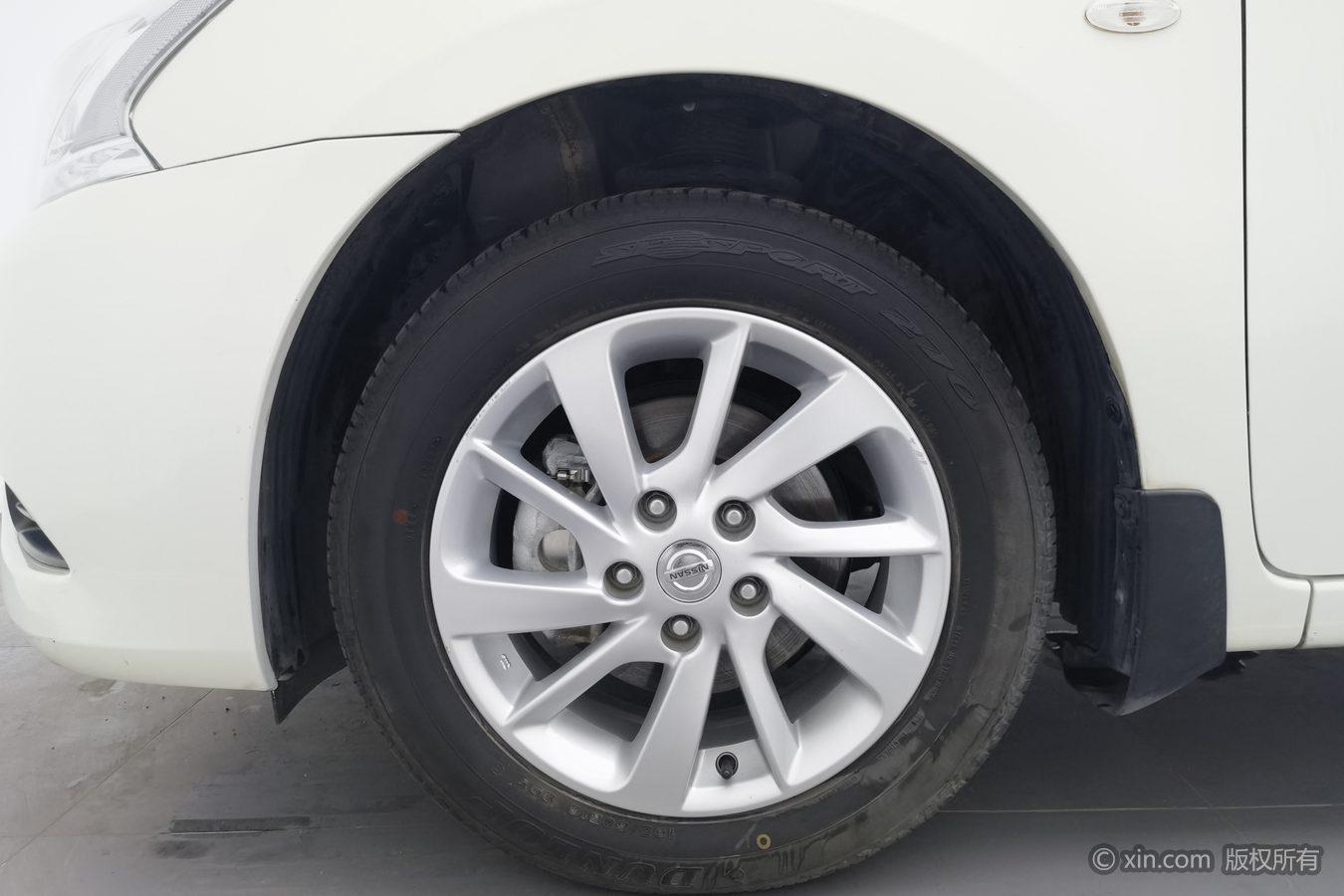 Nissan Sylphy 2014 1.6XV CVT Premium