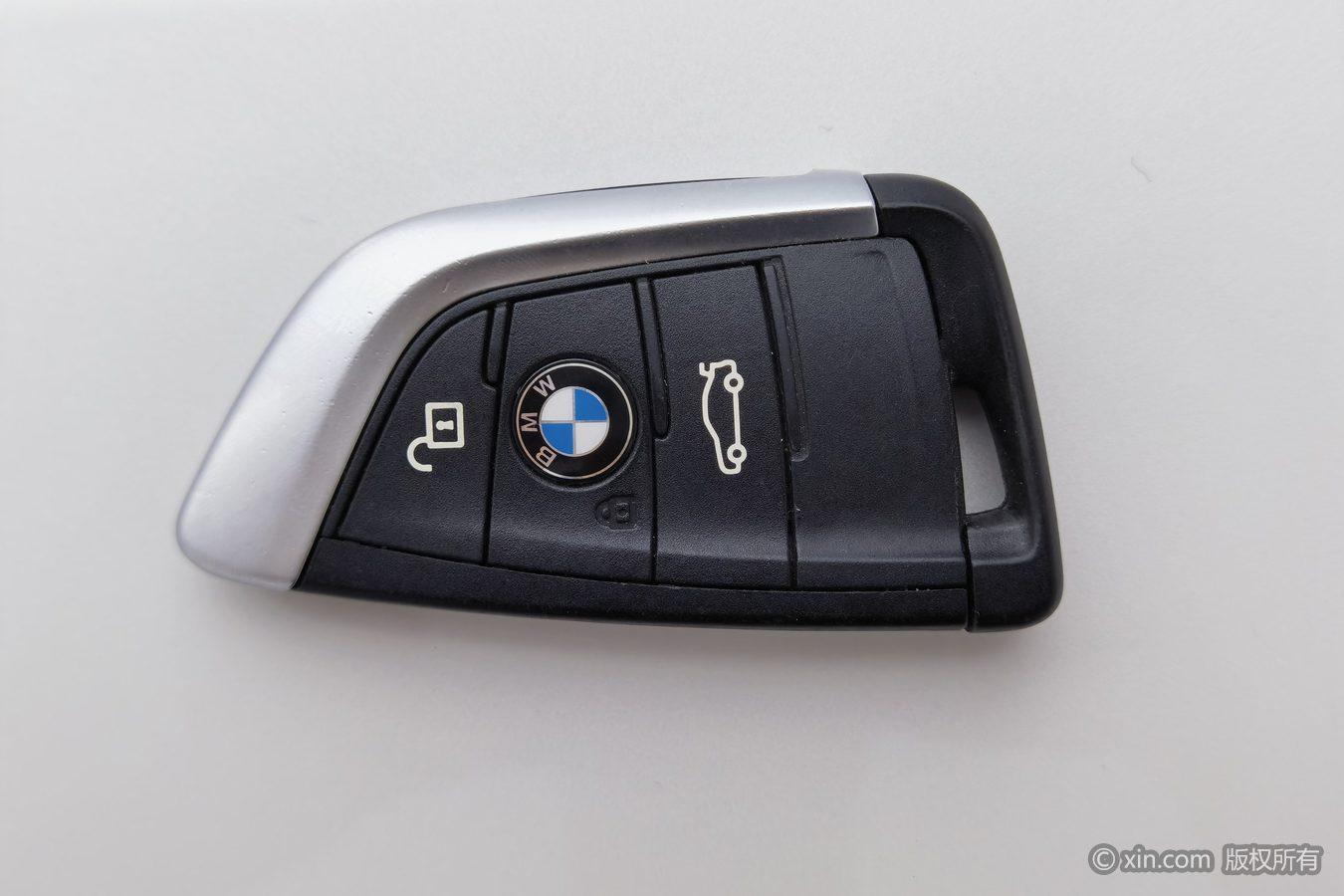 BMW X1 2022 sDrive25Li Lead