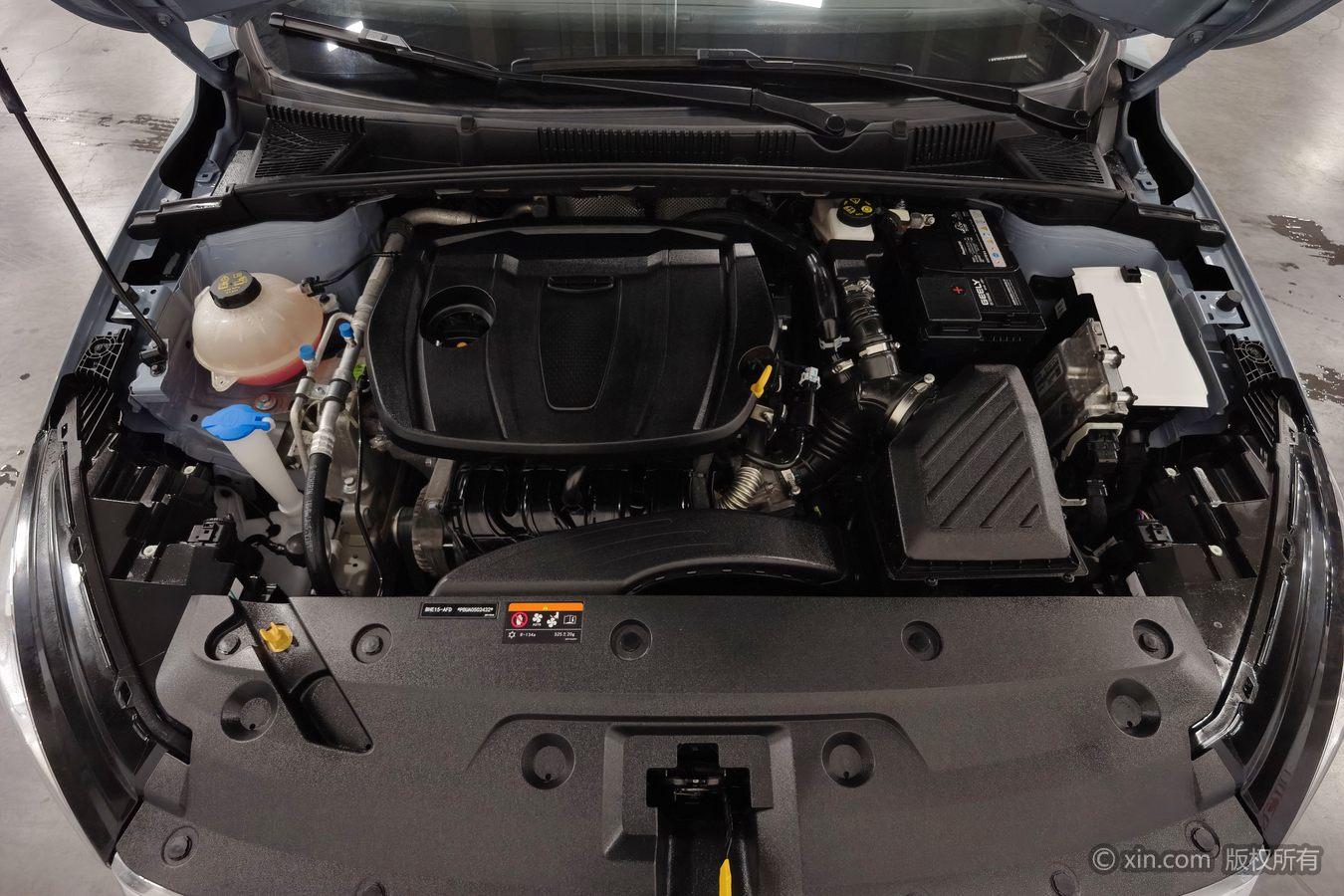 Geely Emgrand 2023 4 Champion 1.5L CVT Luxury