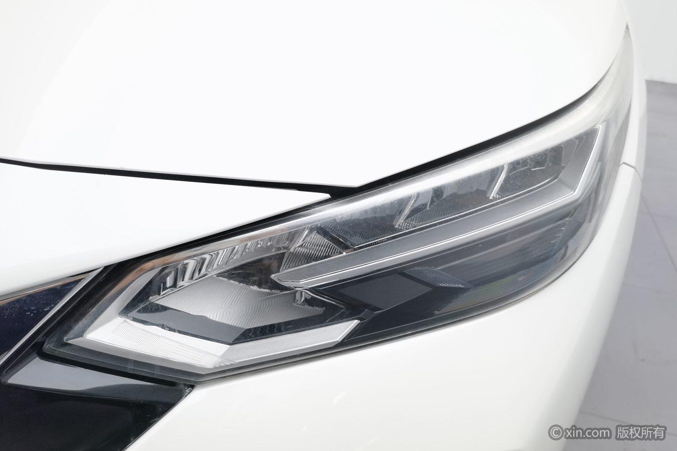 Nissan Xuan Yi id 4454299 из Китая 22