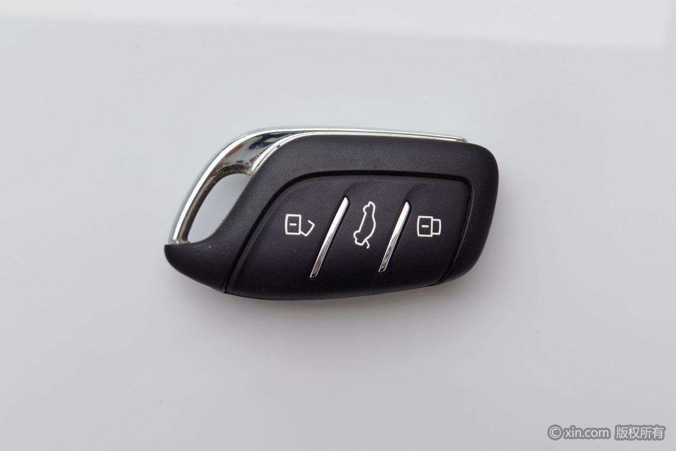 Roewe i5 2020 1.5L MT 4G Flagship