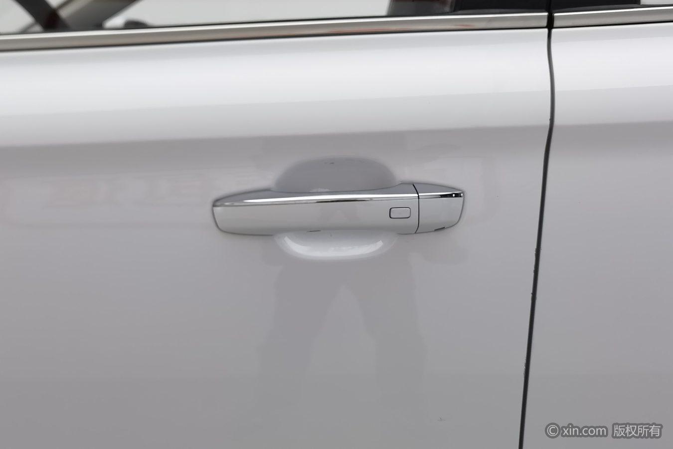 Roewe i5 2020 1.5L MT 4G Flagship