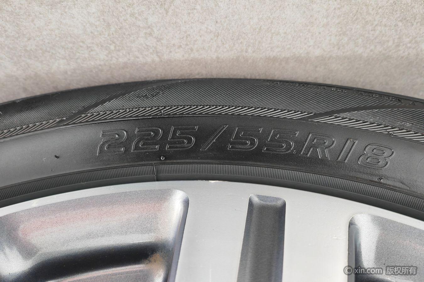 GAC M8 2018 320T Luxury