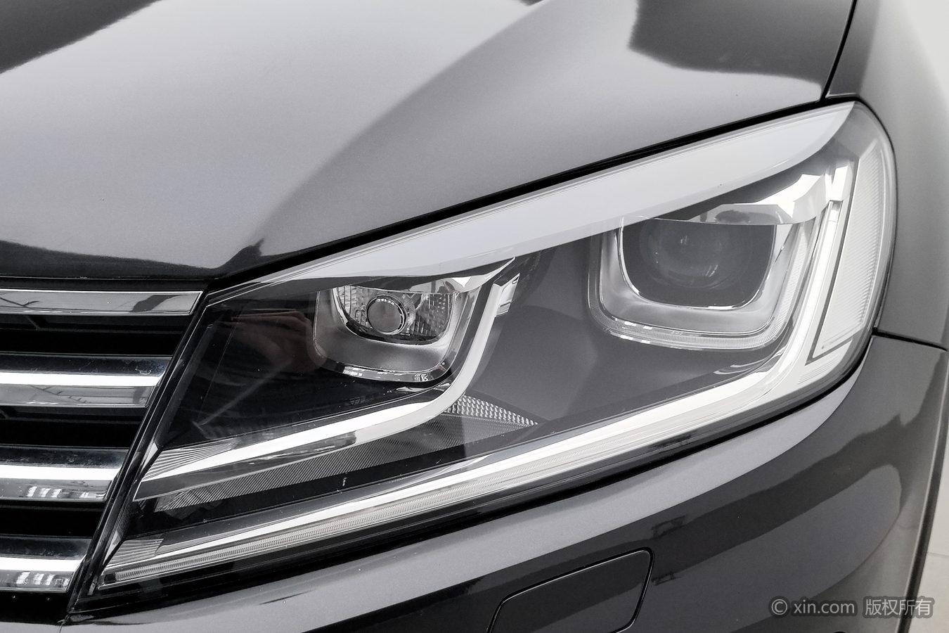 Volkswagen Touareg 2017 3.0TSI