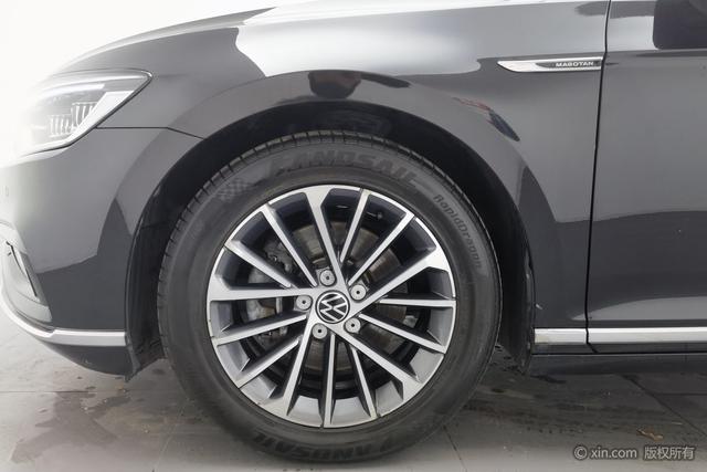 Volkswagen Magotan id 4321156 из Китая 12