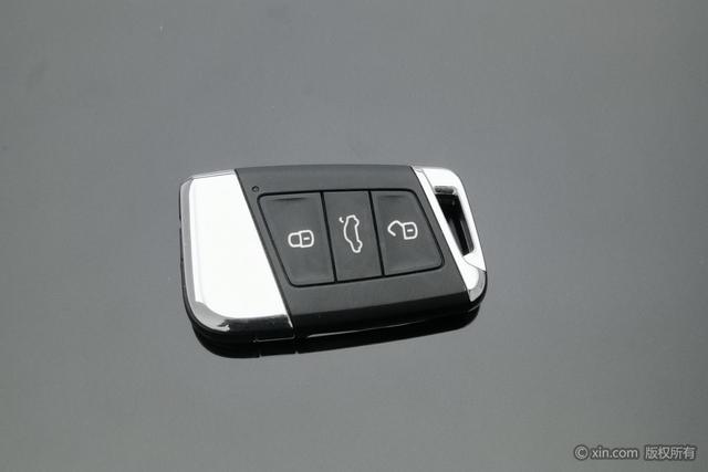 Volkswagen Magotan id 4321156 из Китая 15