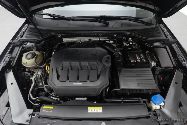 Volkswagen Magotan id 4321156 из Китая 16