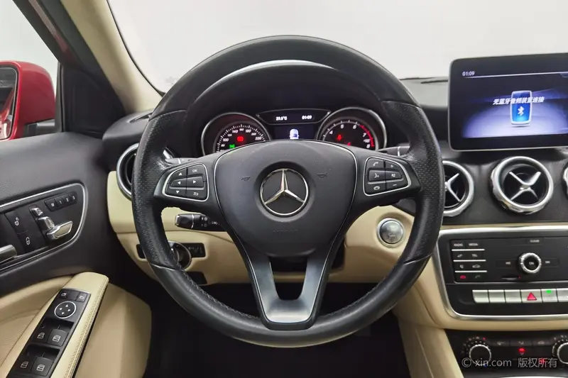 Mercedes-Benz GLA 200 динамик — фото 9
