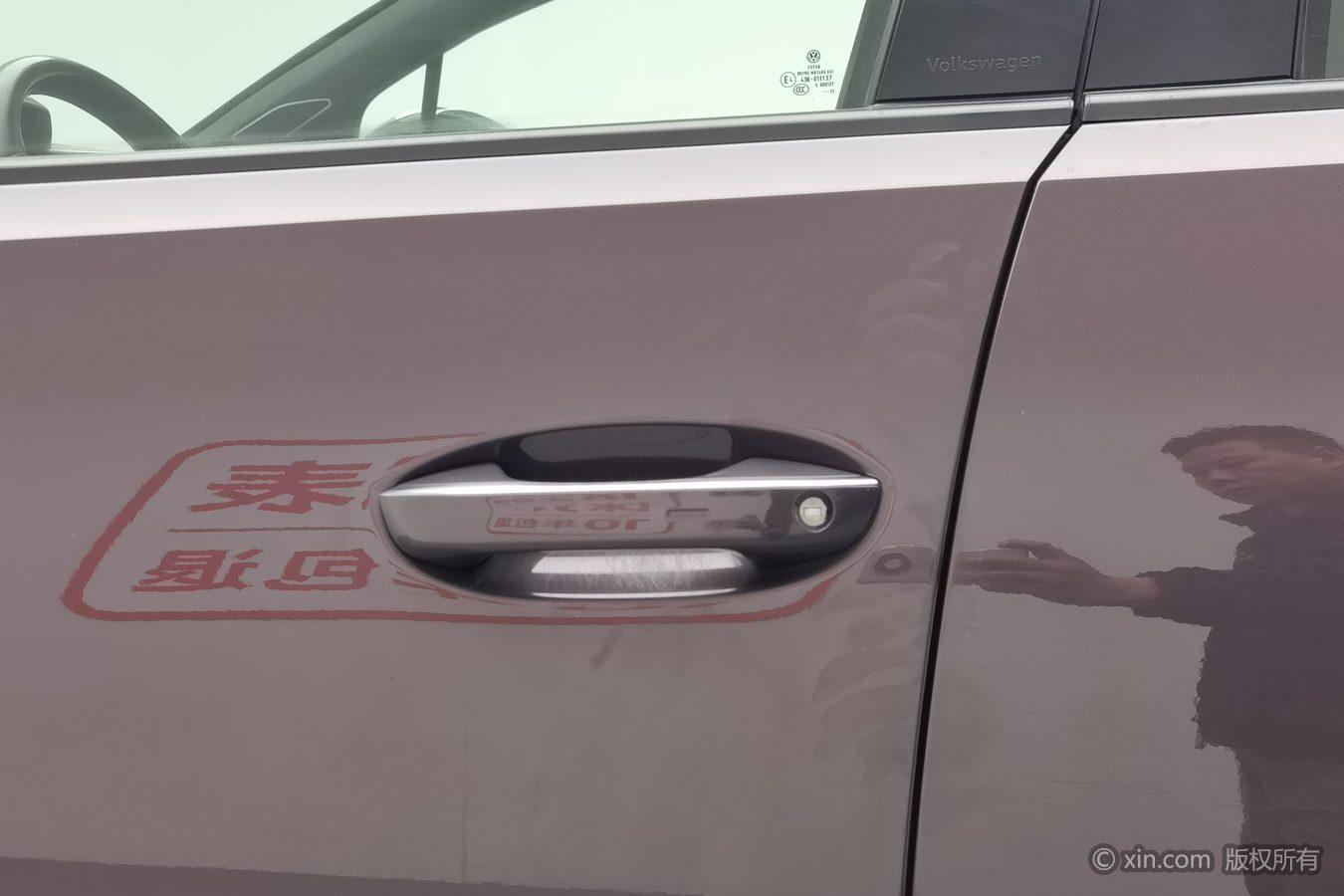 Volkswagen Viloran 2021 380TSI R-Line