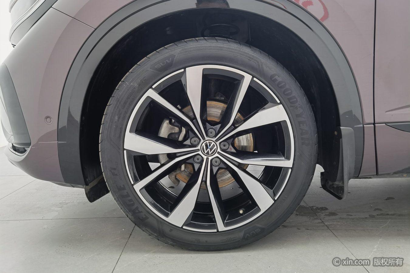 Volkswagen Viloran 2021 380TSI R-Line