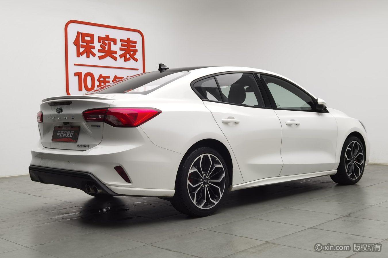 Ford Focus 2020 EcoBoost 180 AT ST Line