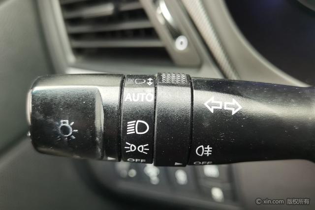 Hyundai Mistra 2017 1.8 L ATPremium DLX V — фото 16