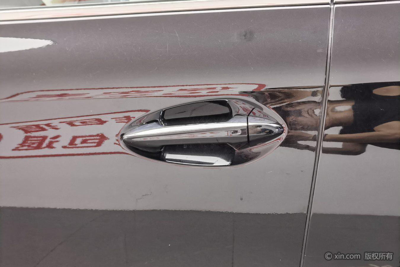 Hongqi HS5 2019 2.0T