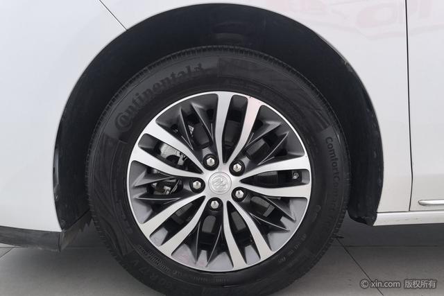 Buick GL8 2023 ES 2.0 T Comfort — фото 10