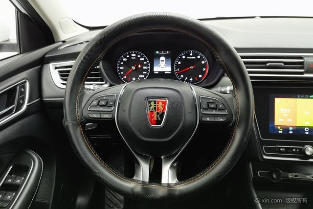 Roewe i5 2020 1.5 L MT 4 G — фото 16
