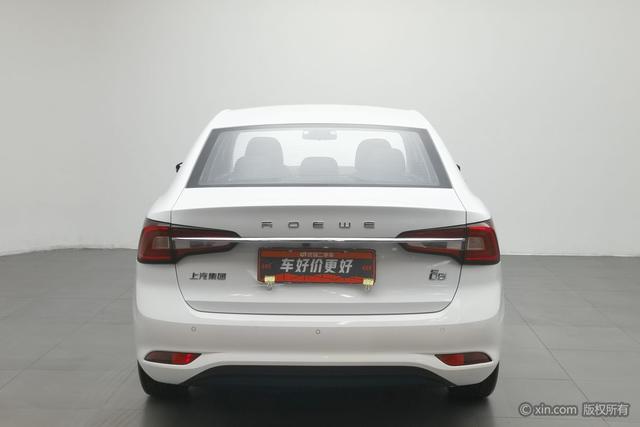 Roewe i5 2020 1.5 L MT 4 G — фото 3