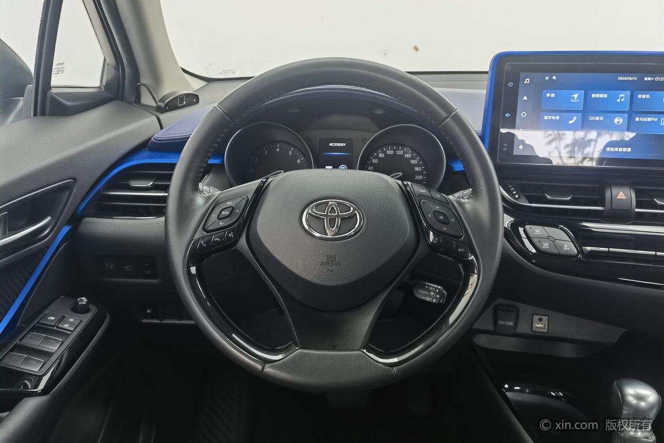 Toyota C-HR id 4451567 из Китая 21