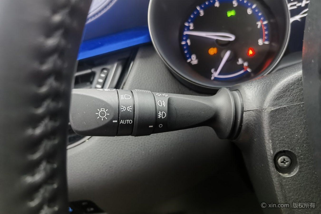 Toyota C-HR id 4451567 из Китая 23