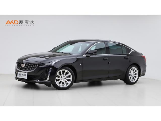 Cadillac CT5 2022 года выпуска