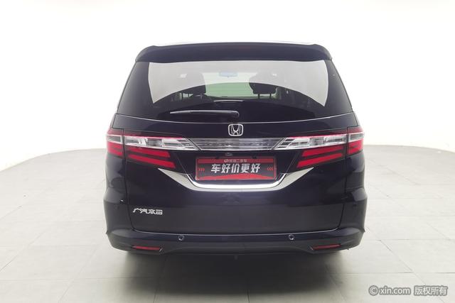 Honda Odyssey 2015 2.4 L — фото 3
