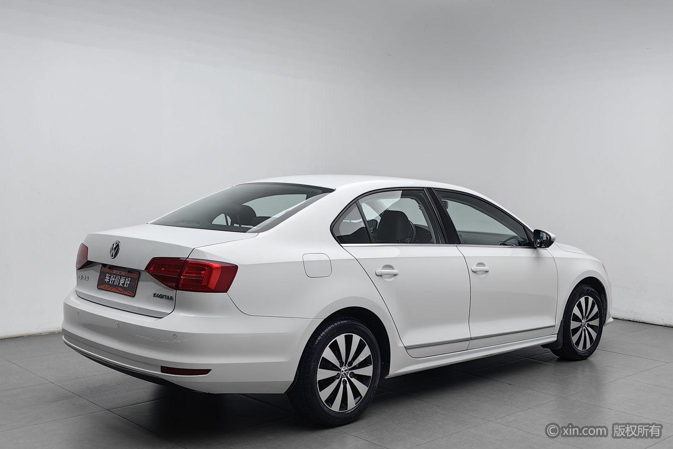 Volkswagen Sagitar 2017 1.6L AT Comfort