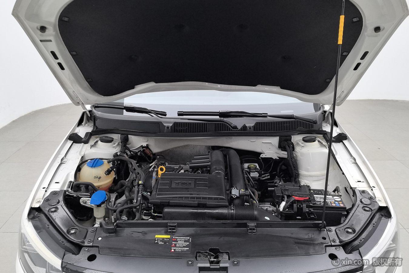 Volkswagen Lavida 2015 230TSI DSG Comfort